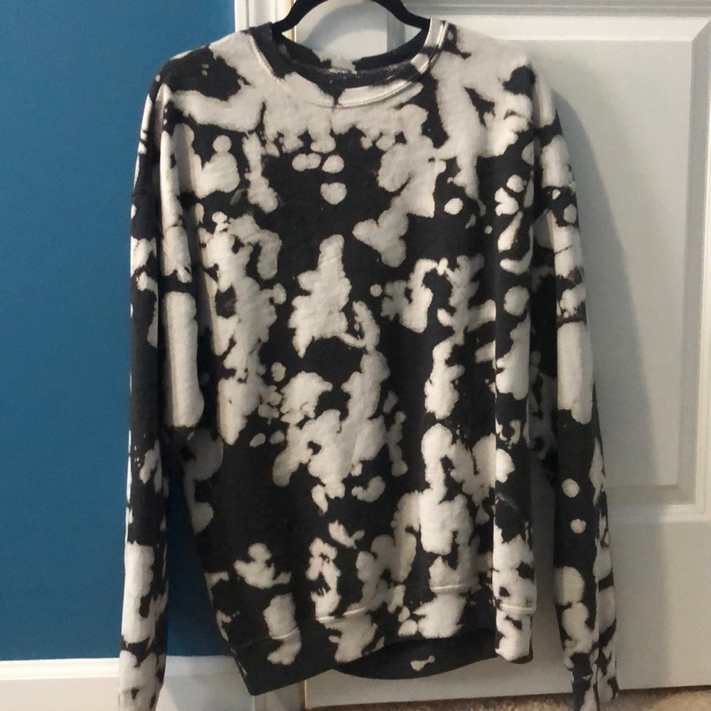 Urban Outfitters Renewal Recycled Monochrome Tie-Dye Crew Neck Sweatshirt